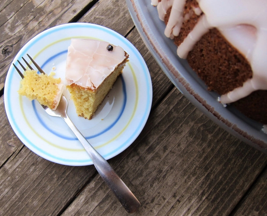 Gin and Tonic Cake: A Cocktail Turned Confection &ndash; Organic Way LLC